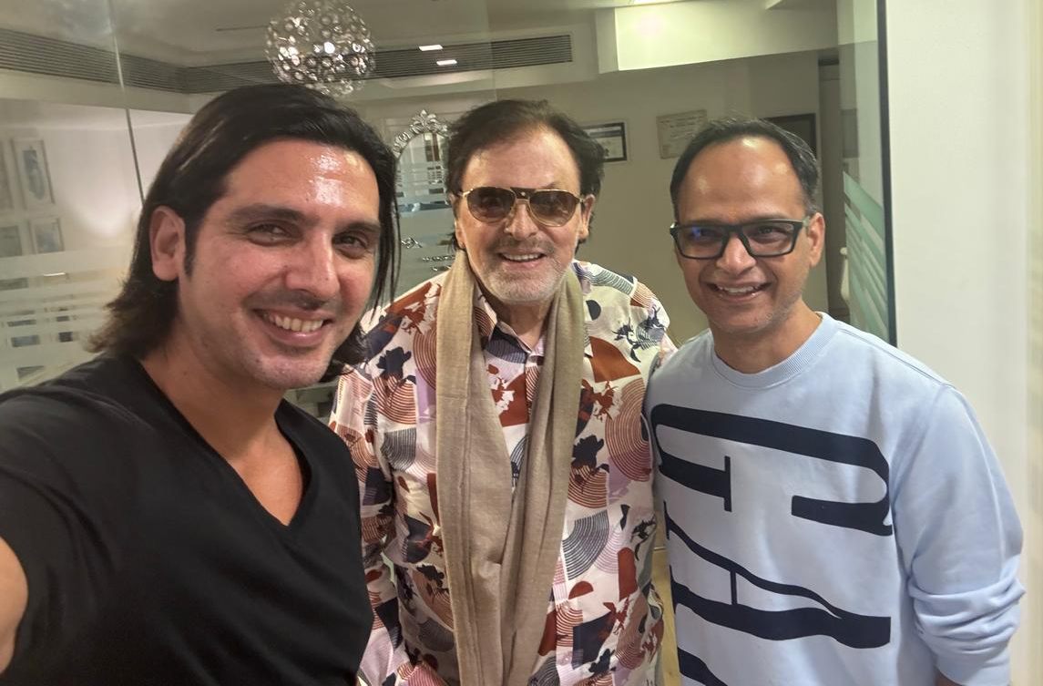 Kabbir Seth with Director Sanjay Khan